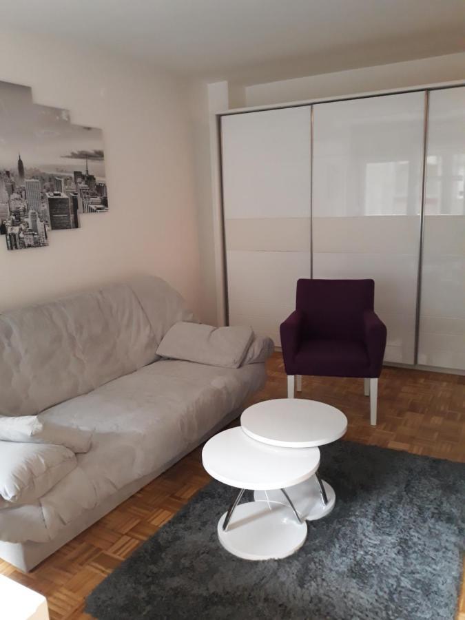 Stan Banjica Apartment Belgrade Exterior photo